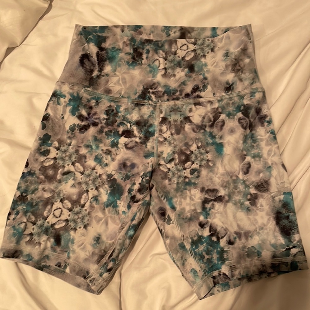 Biker shorts very soft material. Amazing for working out and everyday things.